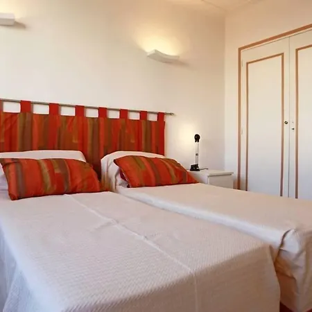 La Rotonde Yhoost Apartamento